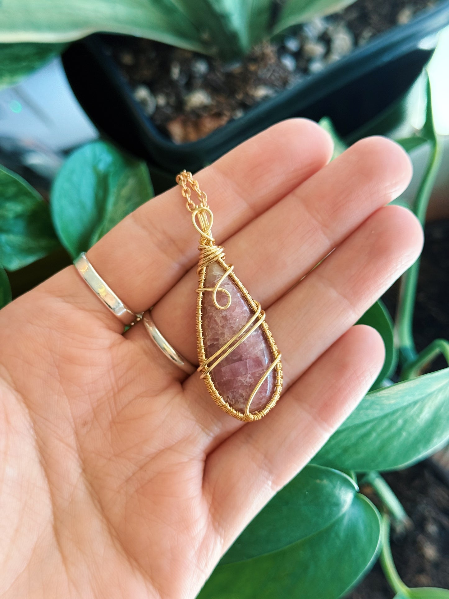 Eudialyte Pendy