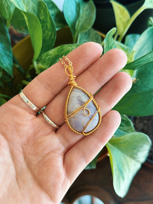 Tiffany Stone Pendy