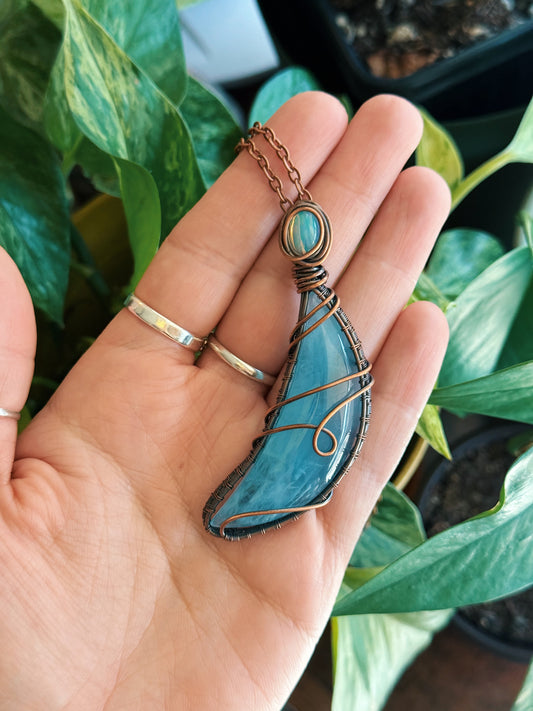 Opal & Aquamarine Moon Pendy